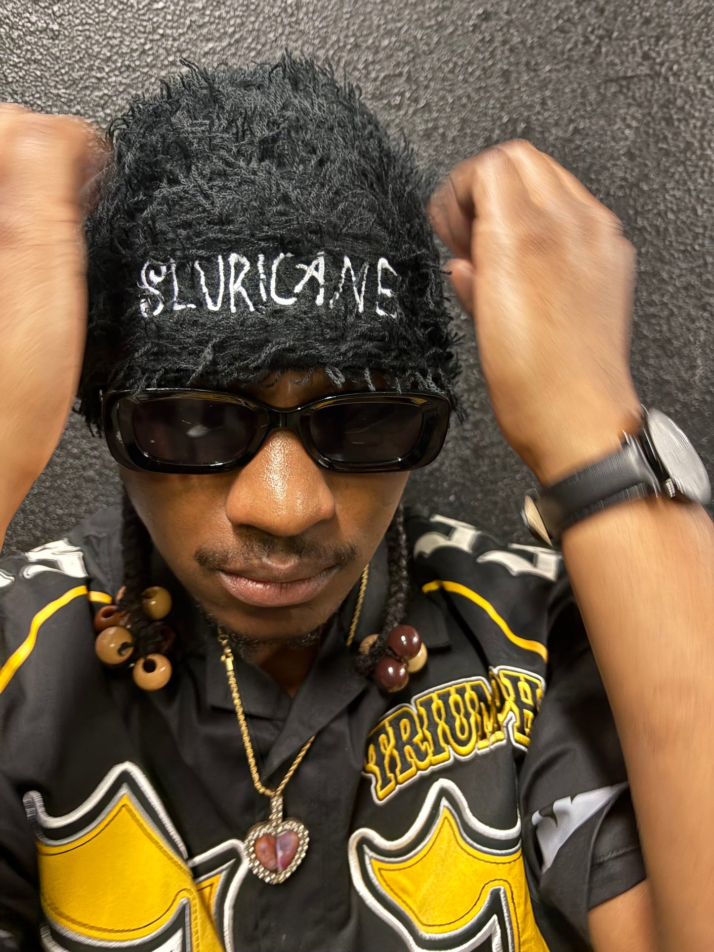 SLUR!CANE DISTRESSED SKULLY BLACK (BEANIE)
