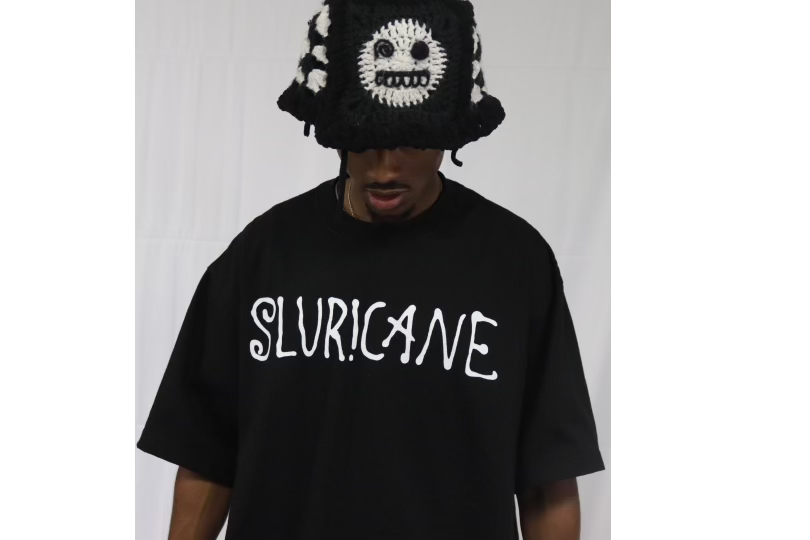 UZUMAKU BLACK (T-Shirt)
